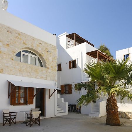 La Celestina Apartments Naoussa Esterno foto