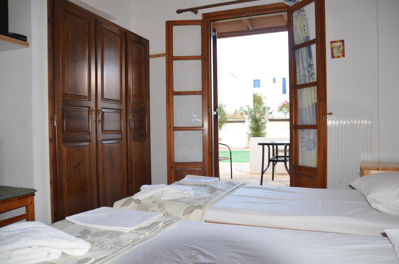 La Celestina Apartments Naoussa Esterno foto