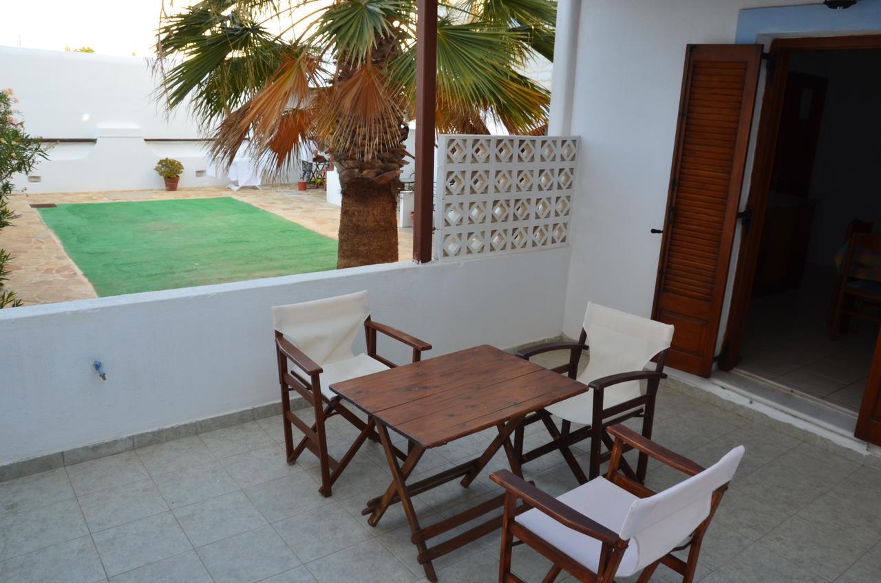 La Celestina Apartments Naoussa Esterno foto